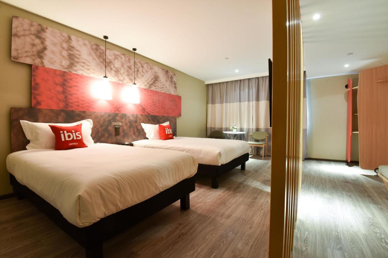 Ibis Lanzhou Customs House Hotel Buitenkant foto