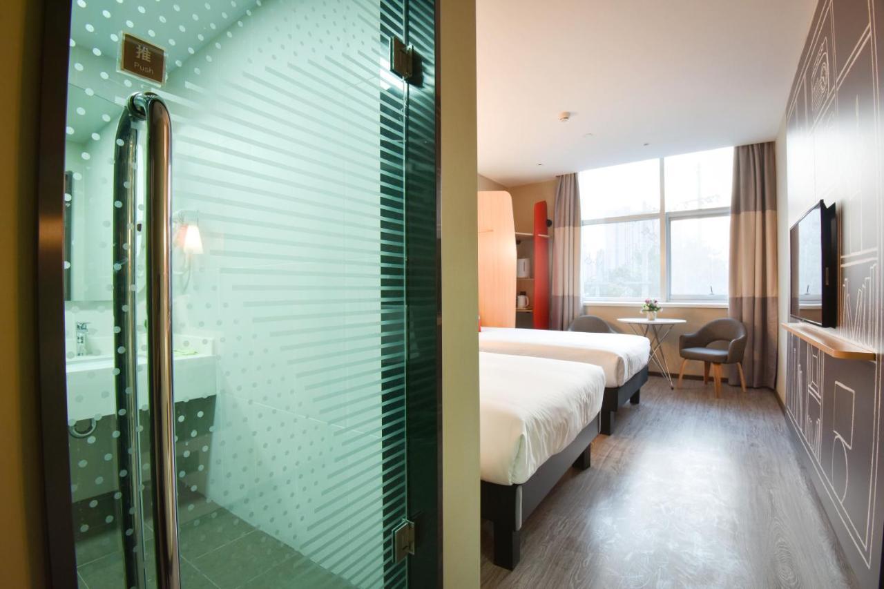 Ibis Lanzhou Customs House Hotel Buitenkant foto