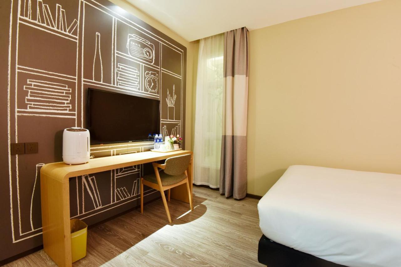 Ibis Lanzhou Customs House Hotel Buitenkant foto