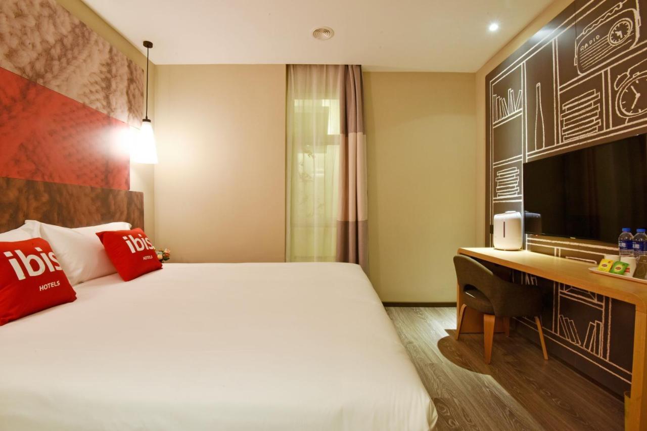 Ibis Lanzhou Customs House Hotel Buitenkant foto